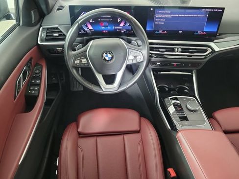 Used 2023 BMW 330i Sedan w/ Convenience Package RWD image 12