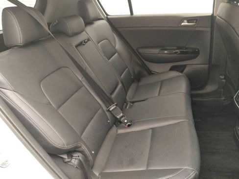Used 2021 Kia Sportage EX FWD image 19