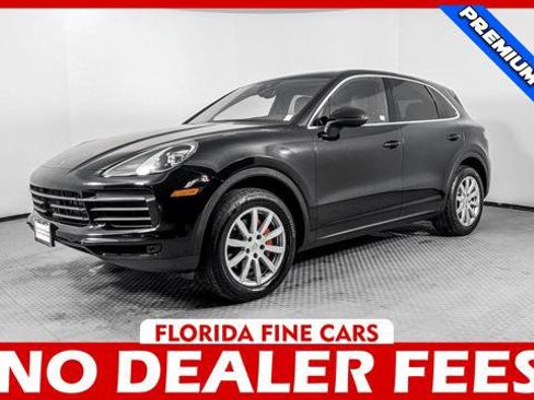 Used 2019 Porsche Cayenne AWD/4WD image 1