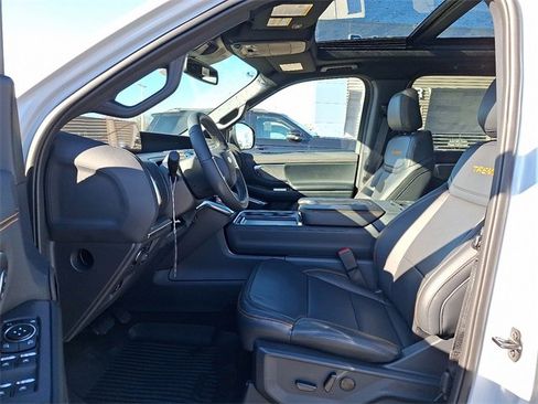 New 2025 Ford Expedition Tremor image 6