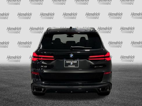 New 2026 BMW X5 xDrive40i w/ M Sport Package AWD/4WD image 8
