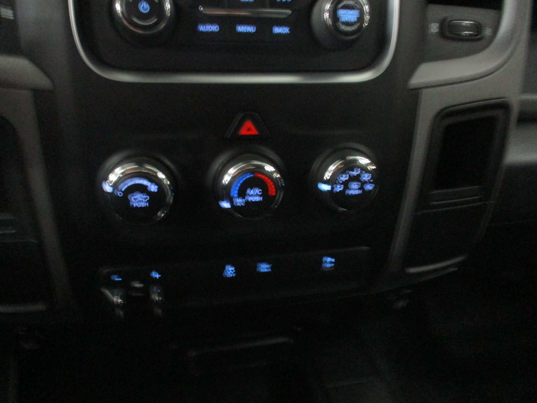 Used 2016 RAM 2500 Tradesman w/ Popular Equipment Group AWD/4WD image 23