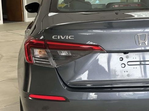 Used 2024 Honda Civic Sport image 11