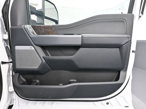 Used 2022 Ford F150 Lariat AWD/4WD image 46