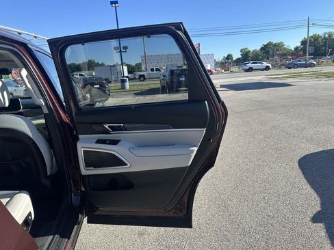 Used 2021 Kia Telluride EX w/ EX Premium Package FWD image 23