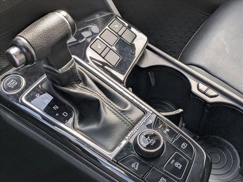 Used 2023 Kia Sportage X-Line image 11