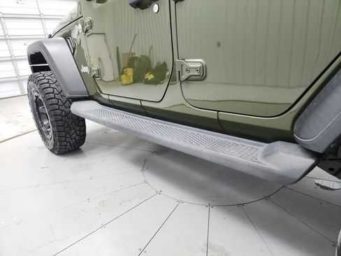 Used 2020 Jeep Wrangler Unlimited Sport S AWD/4WD image 39