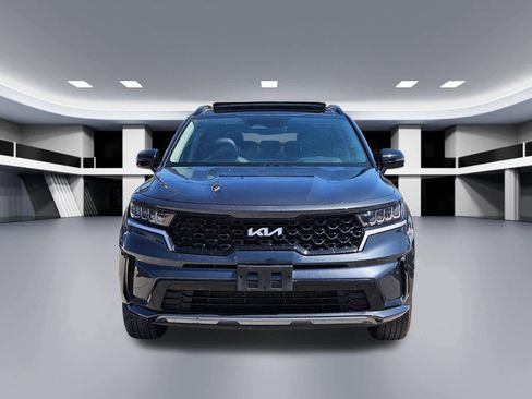 Used 2023 Kia Sorento S w/ Panoramic Sunroof Package image 9