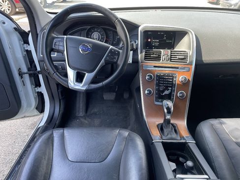 Used 2017 Volvo XC60 T5 Inscription FWD image 26