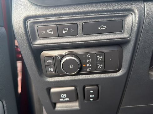 Used 2021 Ford F150 Lariat w/ Equipment Group 502A High AWD/4WD image 28