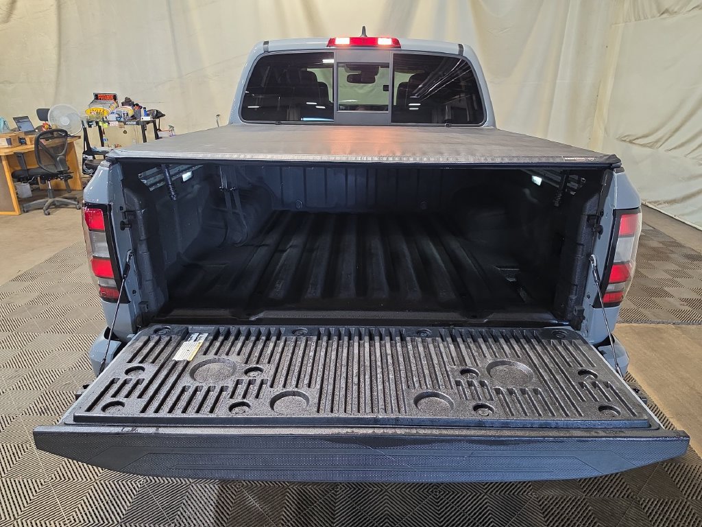 Used 2022 Nissan Frontier PRO-4X w/ Pro-4X Premium Package AWD/4WD image 20