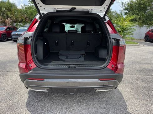 New 2025 Chevrolet Equinox ACTIV w/ Convenience Package III FWD image 12