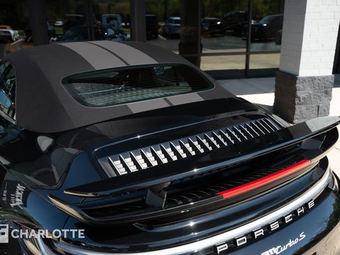 Used 2022 Porsche 911 Turbo S AWD/4WD image 18