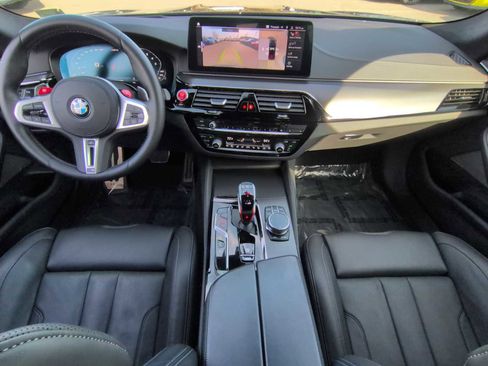 Used 2023 BMW M5 w/ Executive Package image 16