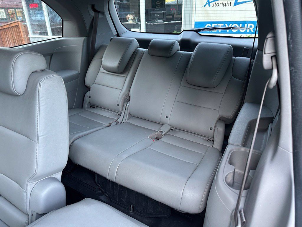 Used 2011 Honda Odyssey EX-L image 11