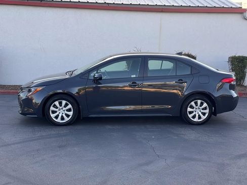 Used 2026 Toyota Corolla LE FWD image 3