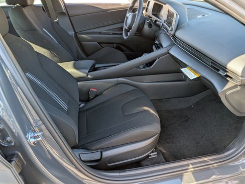 New 2026 Hyundai Elantra SEL Sport Premium FWD image 24