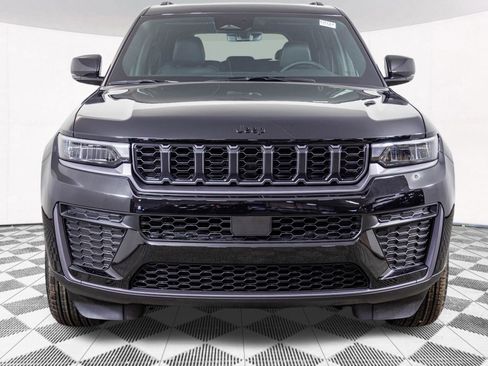 New 2026 Jeep Grand Cherokee Altitude AWD/4WD image 12