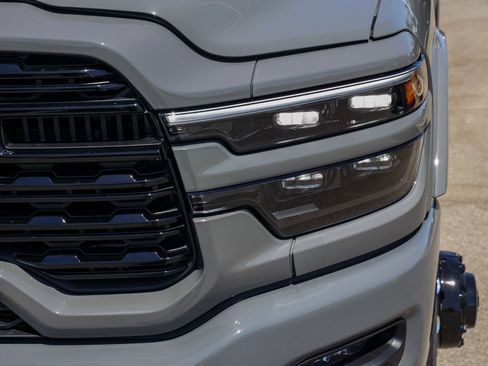 New 2026 RAM 3500 Limited AWD/4WD image 16