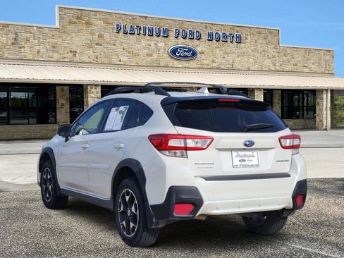 Used 2018 Subaru Crosstrek 2.0i Premium w/ Moonroof Package image 4