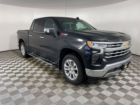 Used 2023 Chevrolet Silverado 1500 LTZ w/ LTZ Convenience Package II image 17