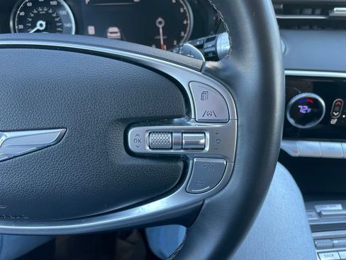 Used 2025 Genesis GV70 2.5T AWD/4WD image 22