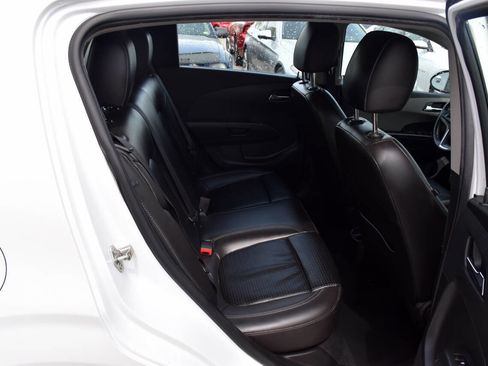 Used 2014 Chevrolet Sonic LTZ image 17