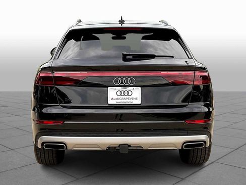 Used 2024 Audi Q8 Premium Plus w/ Premium Plus Package image 5