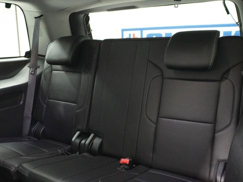 Used 2020 GMC Yukon Denali w/ Denali Ultimate Package RWD image 25