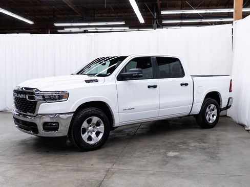 Used 2025 RAM 1500 Big Horn image 3