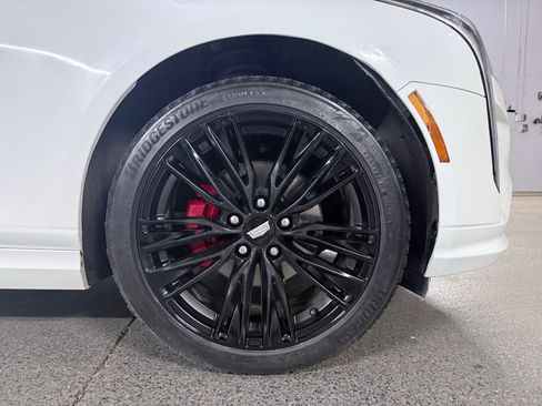 Used 2021 Cadillac CT4 Premium Luxury image 5