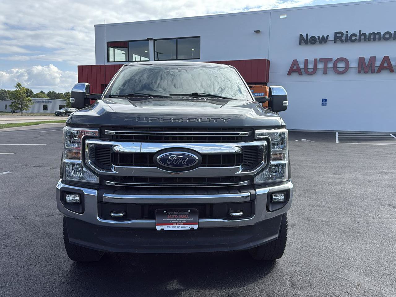Used 2020 Ford F250 XLT w/ XLT Premium Package AWD/4WD image 8