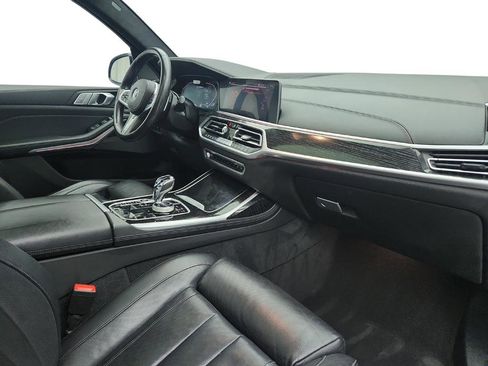 Used 2020 BMW X7 M50i image 28