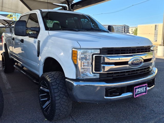 Used 2017 Ford F250 XL w/ STX Appearance Package AWD/4WD image 3