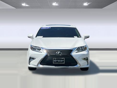 Used 2018 Lexus ES 350 w/ Accessory Package FWD image 6