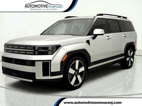 Used 2024 Hyundai Santa Fe Limited AWD/4WD image 1