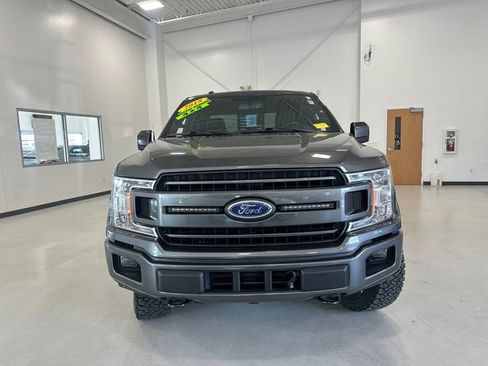 Used 2018 Ford F150 XLT w/ Equipment Group 302A Luxury image 5