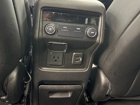 Used 2019 GMC Acadia SLT AWD/4WD image 13
