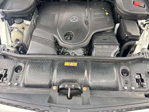 Used 2020 Mercedes-Benz GLS 450 4MATIC image 29