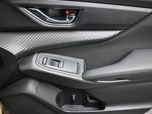 Certified 2024 Subaru Ascent Premium w/ Convenience Package image 3