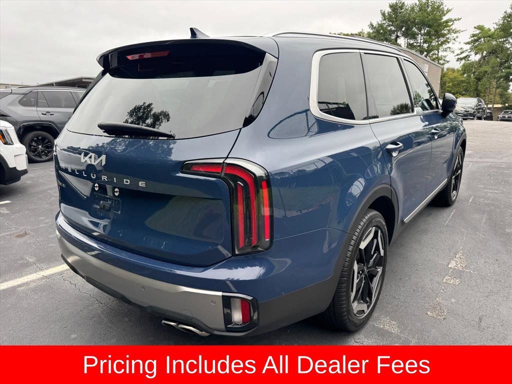 Certified 2025 Kia Telluride EX FWD image 5