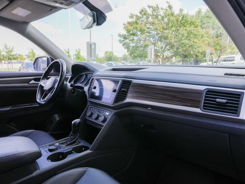 Used 2021 Volkswagen Atlas SE w/ Towing Package AWD/4WD image 29