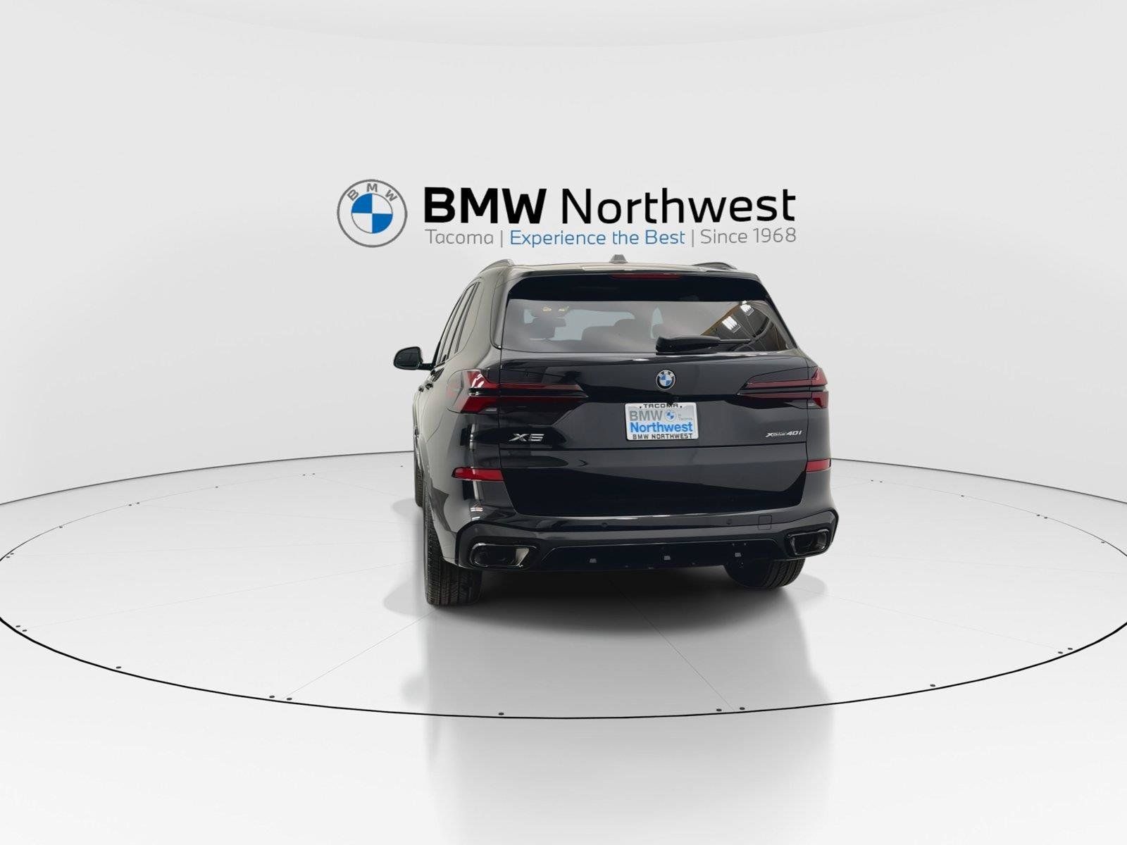 New 2026 BMW X5 xDrive40i w/ M Sport Package AWD/4WD image 13