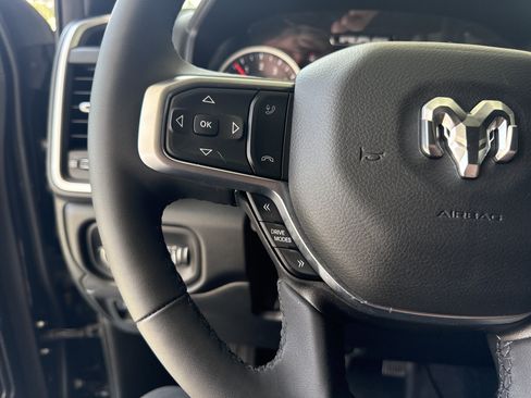 Used 2026 RAM 1500 Big Horn AWD/4WD image 18