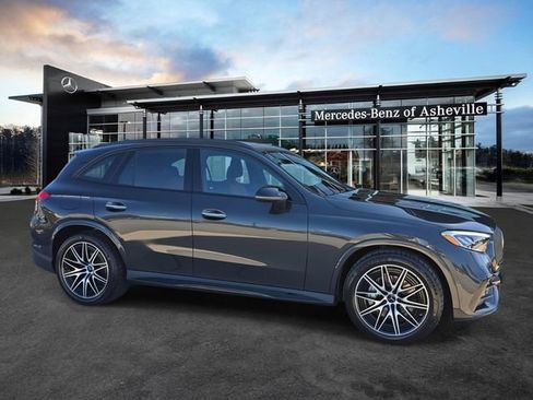 New 2026 Mercedes-Benz GLC 43 AMG 4MATIC image 1