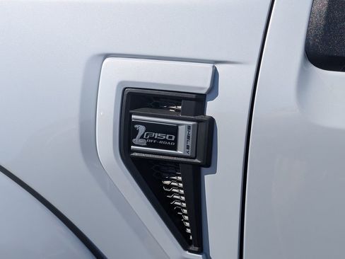 Used 2025 Ford F150 Lariat w/ Equipment Group 501A Mid image 24