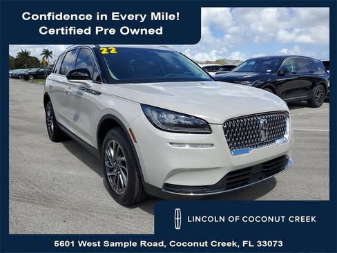 Certified 2022 Lincoln Corsair FWD w/ Equipment Group 101A image 1