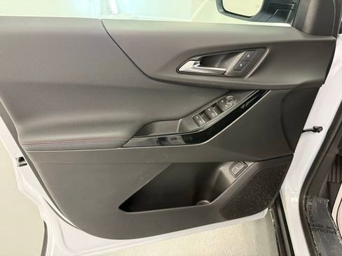 New 2026 Chevrolet Equinox RS image 14