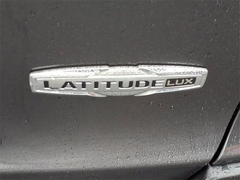 Certified 2022 Jeep Cherokee Latitude Lux image 15