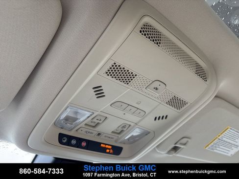 Used 2020 Cadillac XT6 Premium Luxury image 24